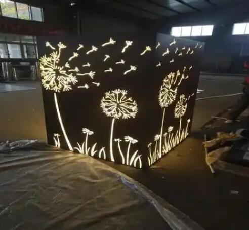 藤县耐候钢灯箱